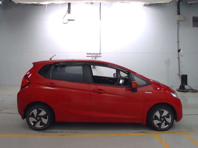 https://mail.reliableautomobileaustralia.com/public/docs/images/35/61A575F68D3E5_3 (6).JPG